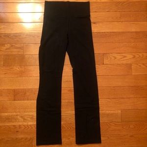 Victoria Secret Skinny Yoga Pants Never Worn!!